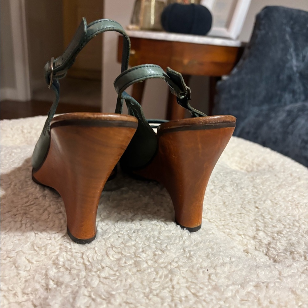 Kenzie Sandal Heels GORGEOUS SISE 7M 
Leather no flaws!! - Picture 4 of 8